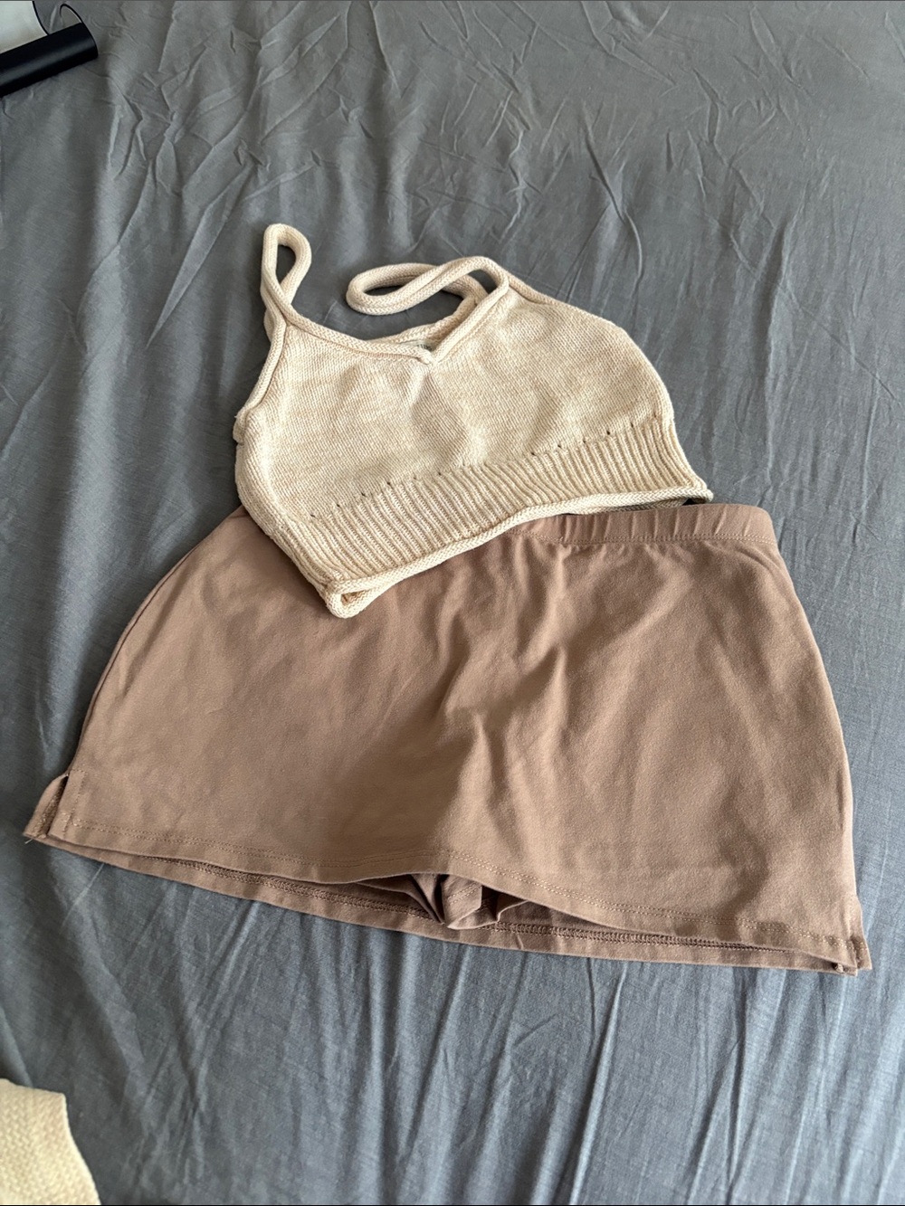 Urban Outfitters Beige Knit Cropped Tank - Picture 4 of 4